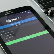 В Spotify появятся аудиокниги