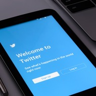 Временные ограничения Twitter привели к падению трафика соцсети